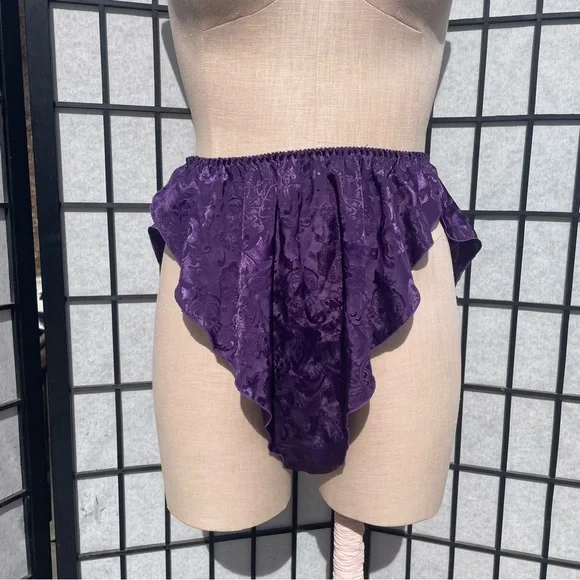 VICTORIA’S SECRET Vintage 80s Gold Label Purple Brocade Lace Pajama Set Lingerie - Picture 8 of 12